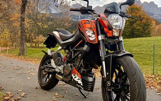 Gebrauchtmotorrad KTM 125 Duke - Bild 1