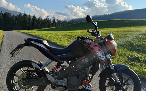 Gebrauchtmotorrad KTM 125 Duke - Bild 3