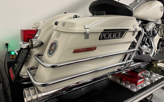 Gebrauchtmotorrad Harley-Davidson Road King Police FLHP - Bild 12