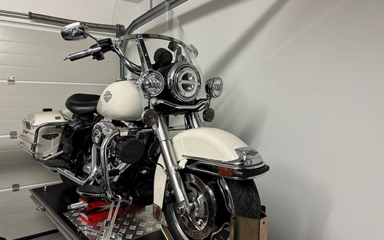 Gebrauchtmotorrad Harley-Davidson Road King Police FLHP - Bild 5