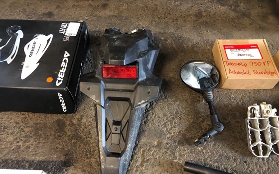 Gebrauchtmotorrad Honda XL750 Transalp - Bild 12