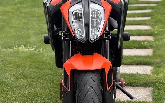 Gebrauchtmotorrad KTM 890 Duke - Bild 2