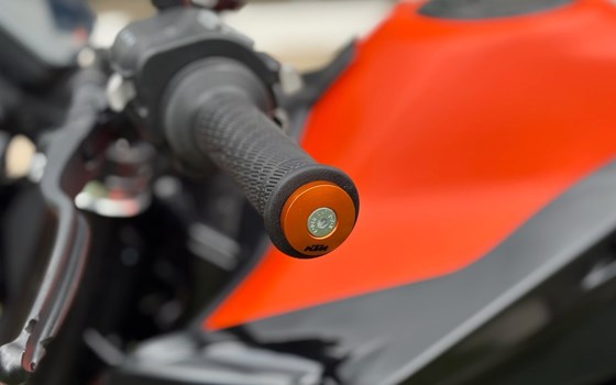 Gebrauchtmotorrad KTM 890 Duke - Bild 9