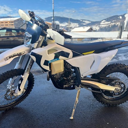 NEUFAHRZEUG Husqvarna FE 350