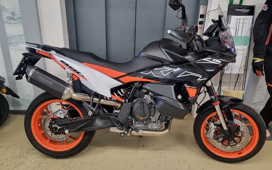 Gebrauchtmotorrad KTM 890 SMT - Bild 1