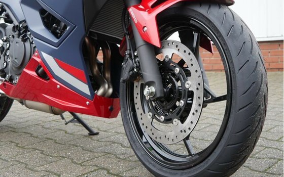 Neufahrzeug Kawasaki Ninja 500 SE - Bild 4