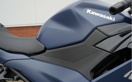 Neufahrzeug Kawasaki Ninja 500 SE - Bild 5