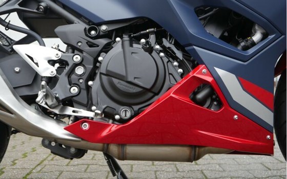Neufahrzeug Kawasaki Ninja 500 SE - Bild 7