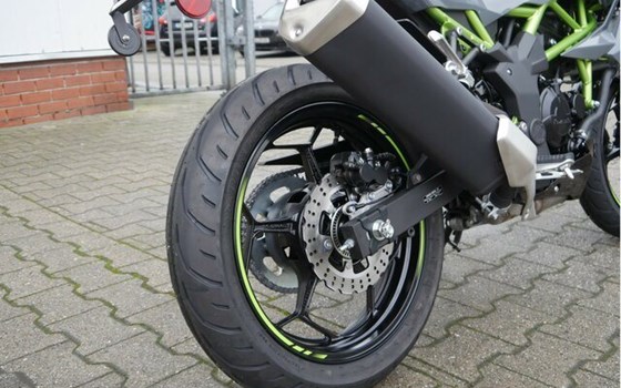 Neufahrzeug Kawasaki Z125 - Bild 7