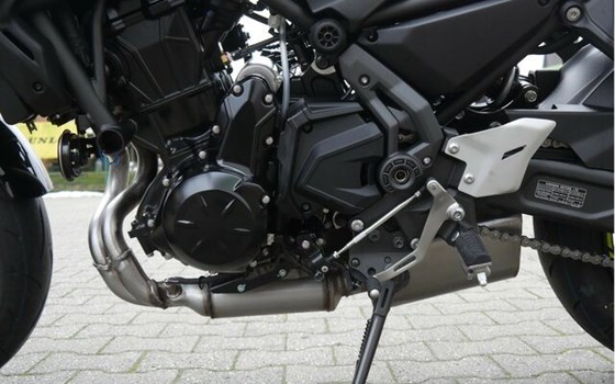 Gebrauchtmotorrad Kawasaki Z650 - Bild 12