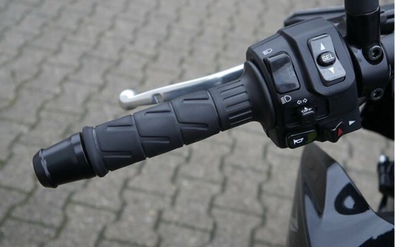 Gebrauchtmotorrad Kawasaki Z650 - Bild 15