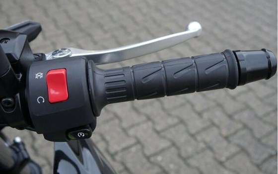 Gebrauchtmotorrad Kawasaki Z650 - Bild 16