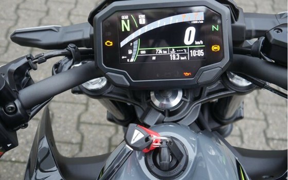 Gebrauchtmotorrad Kawasaki Z650 - Bild 17