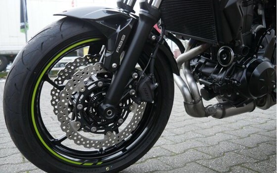 Gebrauchtmotorrad Kawasaki Z650 - Bild 9