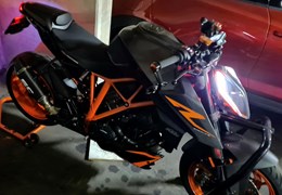 Gebrauchte KTM 1290 Super Duke R