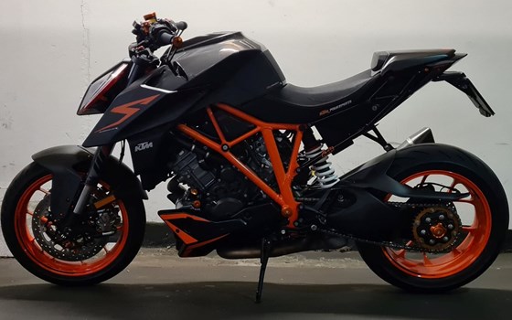 Gebrauchtmotorrad KTM 1290 Super Duke R - Bild 2