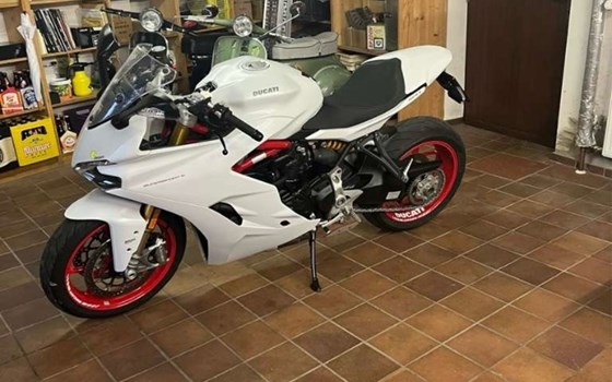 Gebrauchtmotorrad Ducati SuperSport S - Bild 9
