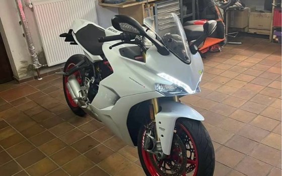 Gebrauchtmotorrad Ducati SuperSport S - Bild 8