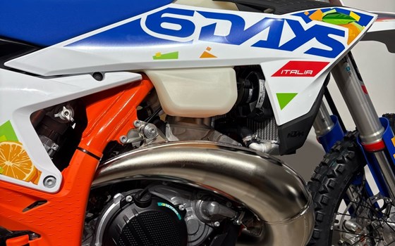 Neufahrzeug KTM 300 EXC SIX DAYS - Bild 3