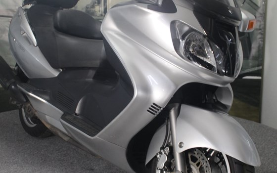 Gebrauchtmotorrad Suzuki Burgman 650 - Bild 1