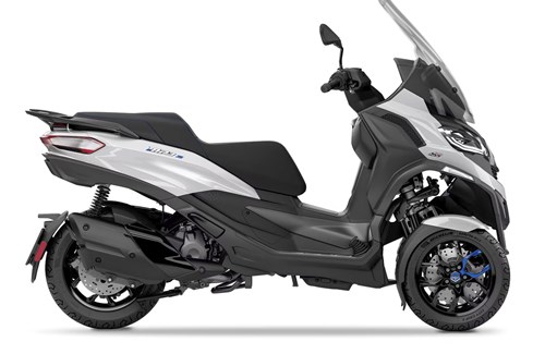 Neumotorrad Piaggio MP3 400 Sport