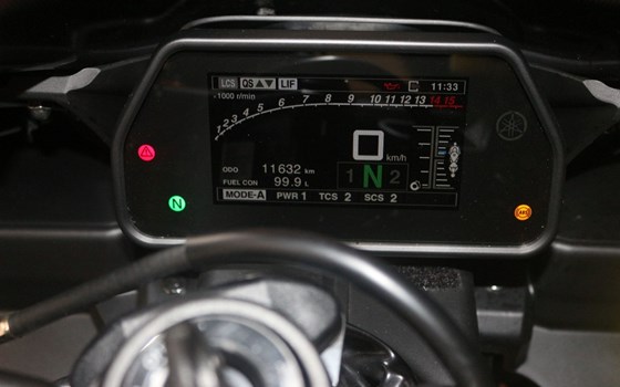 Gebrauchtmotorrad Yamaha R1 - Bild 6