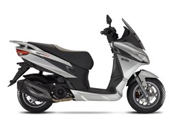 Neumotorrad Aprilia SXR 50