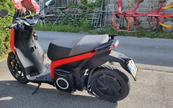 Gebrauchtmotorrad Seat MO eScooter 125 - Bild 3