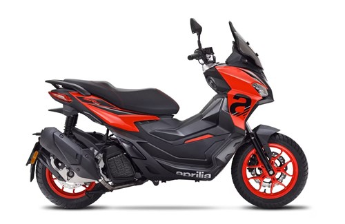 Neumotorrad Aprilia SR GT Sport 125