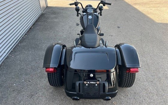 Gebrauchtmotorrad Harley-Davidson Freewheeler - Bild 10