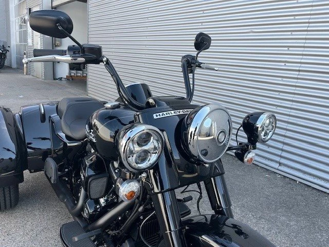 Harley-Davidson Freewheeler (Vivid Black) - Bild 5