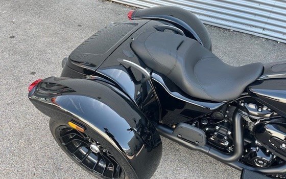 Gebrauchtmotorrad Harley-Davidson Freewheeler - Bild 8