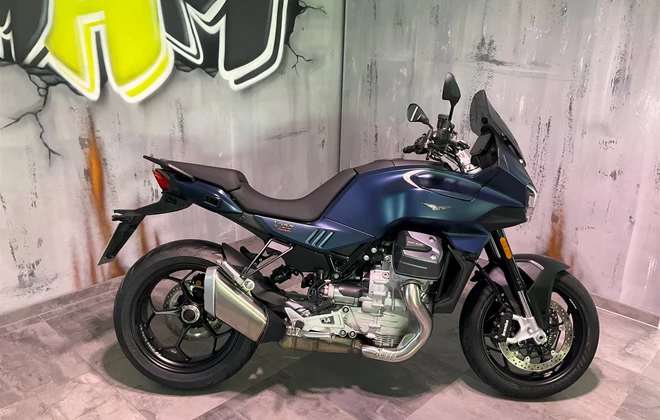 Moto Guzzi V100 Mandello