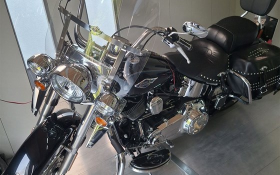 Gebrauchtmotorrad Harley-Davidson Softail Heritage Classic FLSTC - Bild 1