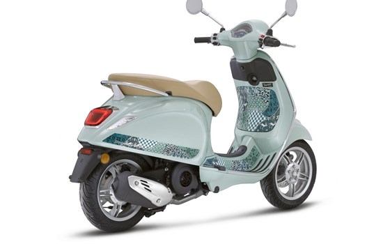 Neufahrzeug Vespa Primavera 125 Batik - Bild 3
