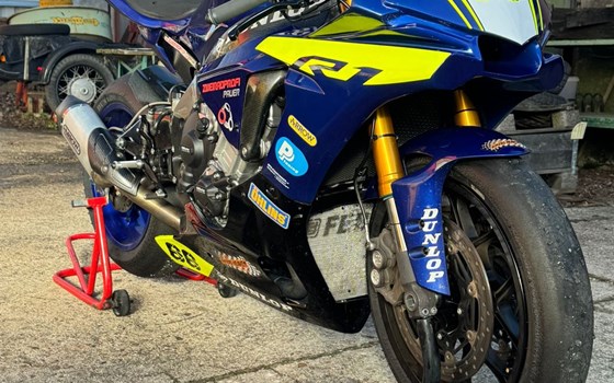 Gebrauchtmotorrad Yamaha R1 - Bild 4