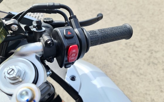 Neufahrzeug CFMOTO 675SR-R - Bild 9