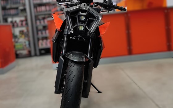 Gebrauchtmotorrad KTM 990 Duke - Bild 3