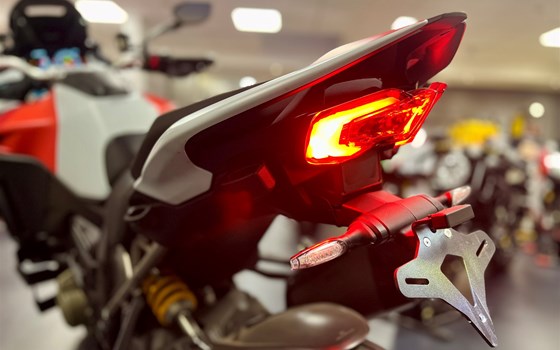 Gebrauchtmotorrad Ducati Multistrada V4 RS - Bild 9