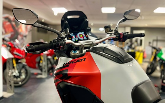 Gebrauchtmotorrad Ducati Multistrada V4 RS - Bild 8
