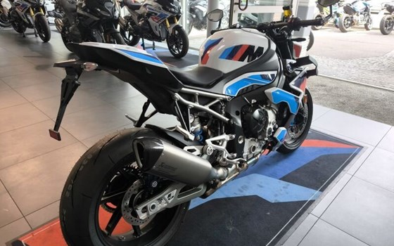 Gebrauchtmotorrad BMW M 1000 RR - Bild 4