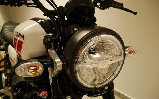 Gebrauchtmotorrad Yamaha XSR125 - Bild 3