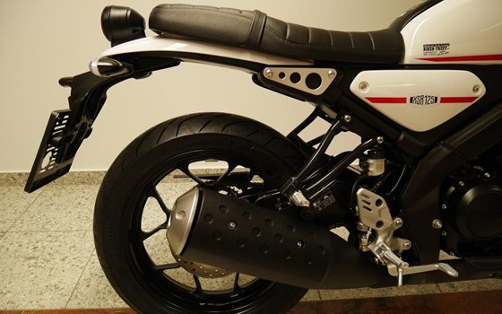 Gebrauchtmotorrad Yamaha XSR125 - Bild 12