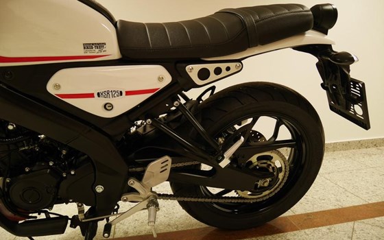 Gebrauchtmotorrad Yamaha XSR125 - Bild 8