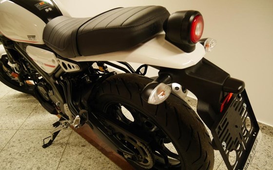 Gebrauchtmotorrad Yamaha XSR125 - Bild 9