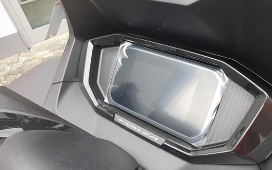 Gebrauchtmotorrad Honda Forza 125 - Bild 12