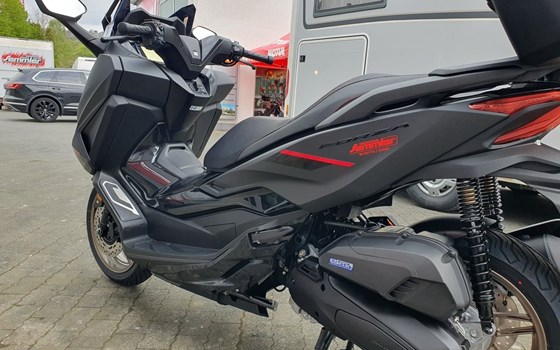 Gebrauchtmotorrad Honda Forza 125 - Bild 16