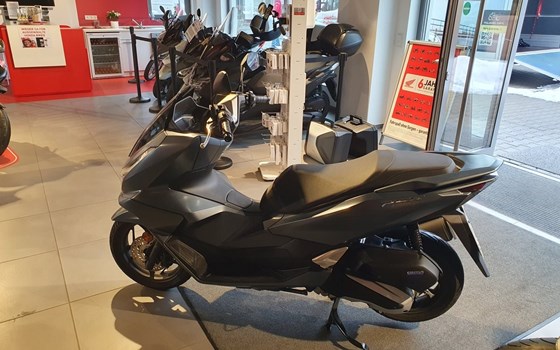 Gebrauchtmotorrad Honda PCX125 - Bild 15