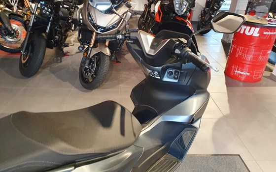 Gebrauchtmotorrad Honda PCX125 - Bild 6