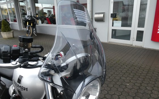 Gebrauchtmotorrad Triumph Street Twin - Bild 9